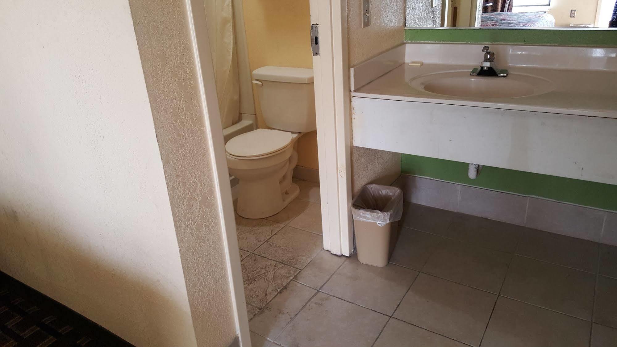 Western Inn Union City Εξωτερικό φωτογραφία
